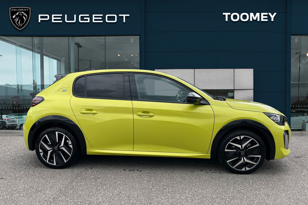Peugeot e-208 51Kwh Gt Hatchback EA26OYG Yellow #4