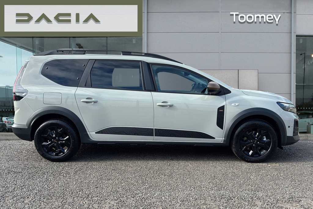 Dacia Jogger 1.8 Hybrid Extreme Mpv Hybrid  #4