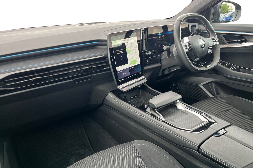 Renault Austral 1.2 E Tech Iconic Esprit Alpine Suv Hyb EO23LVG Black #2