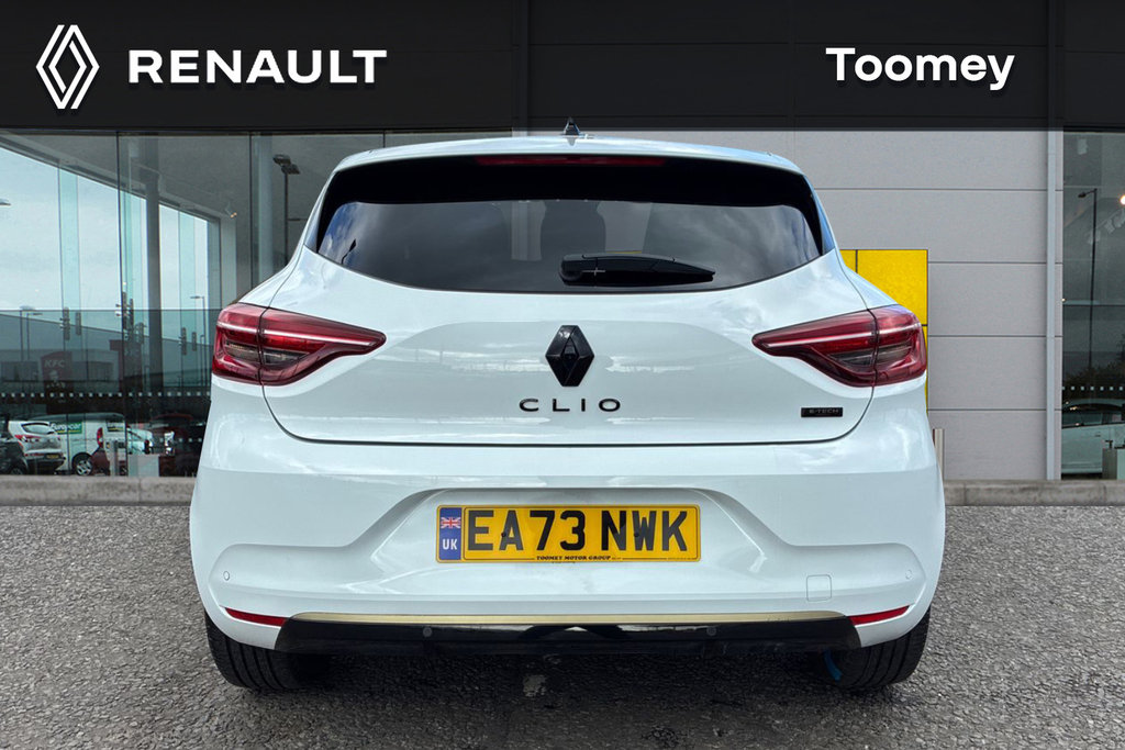 Renault Clio 1.6 E Tech E Tech Engineered Hatchback White #6