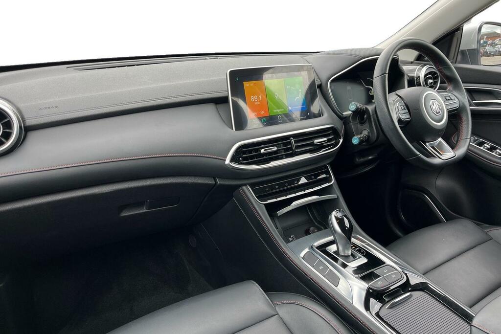 MG HS 1.5 T Gdi Excite Suv Dct EJ23TZN Silver #2