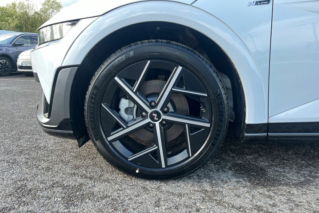 Hyundai Ioniq 5 84Kwh N Line Hatchback White #5