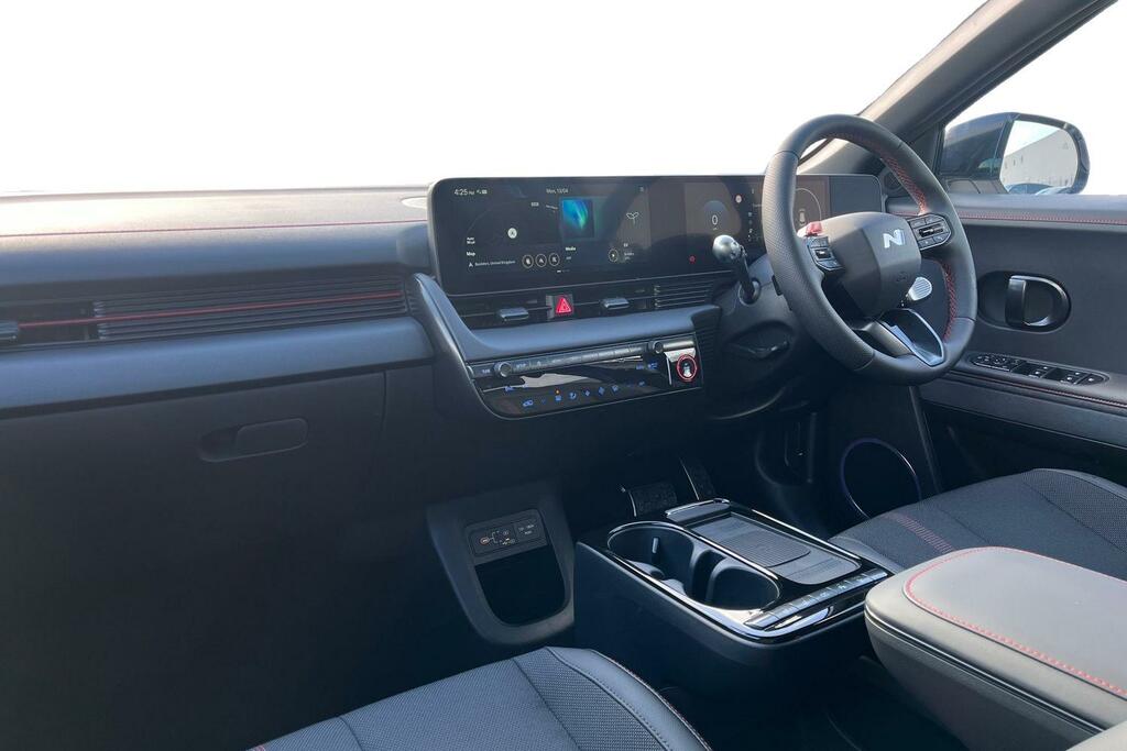 Hyundai Ioniq 5 84Kwh N Line Hatchback White #2