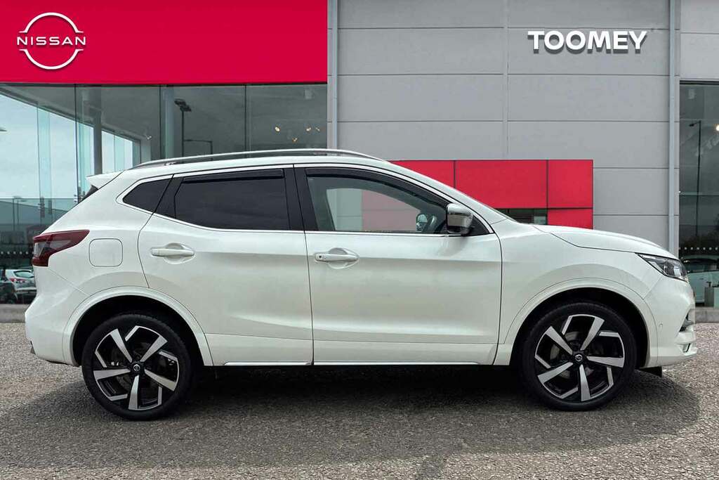 Nissan Qashqai 1.3 Dig T Tekna Plus Suv Dct SK20YXS White #4
