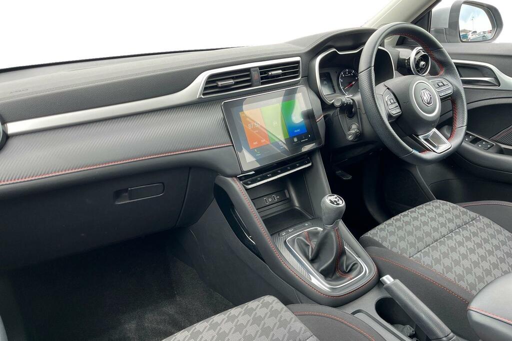 MG ZS 1.5 Vti Tech Excite Suv ET23LFO Silver #2