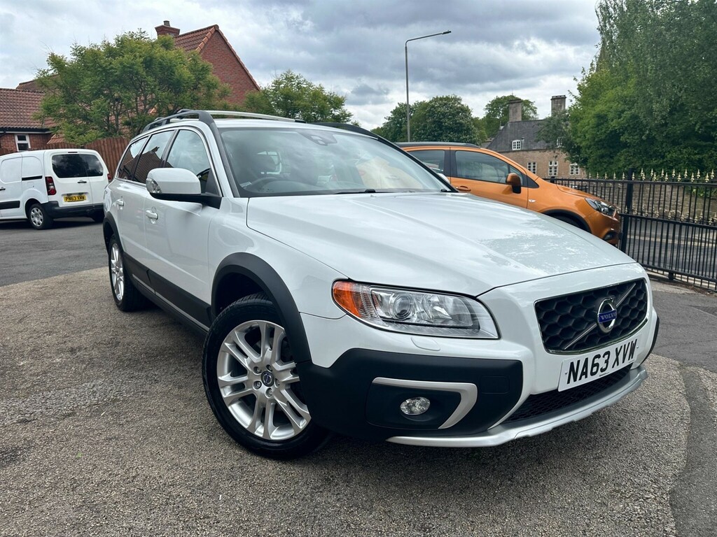 Volvo XC70 2.4 D5 Se Lux Awd Euro 5 Ss White