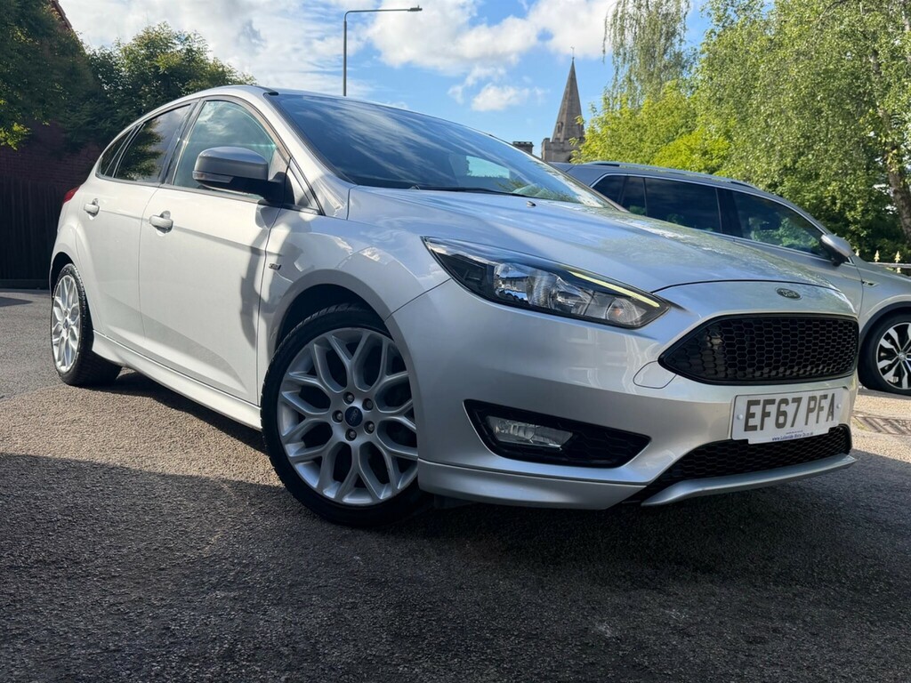 Ford Focus 1.0T Ecoboost St-line Euro 6 Ss Silver