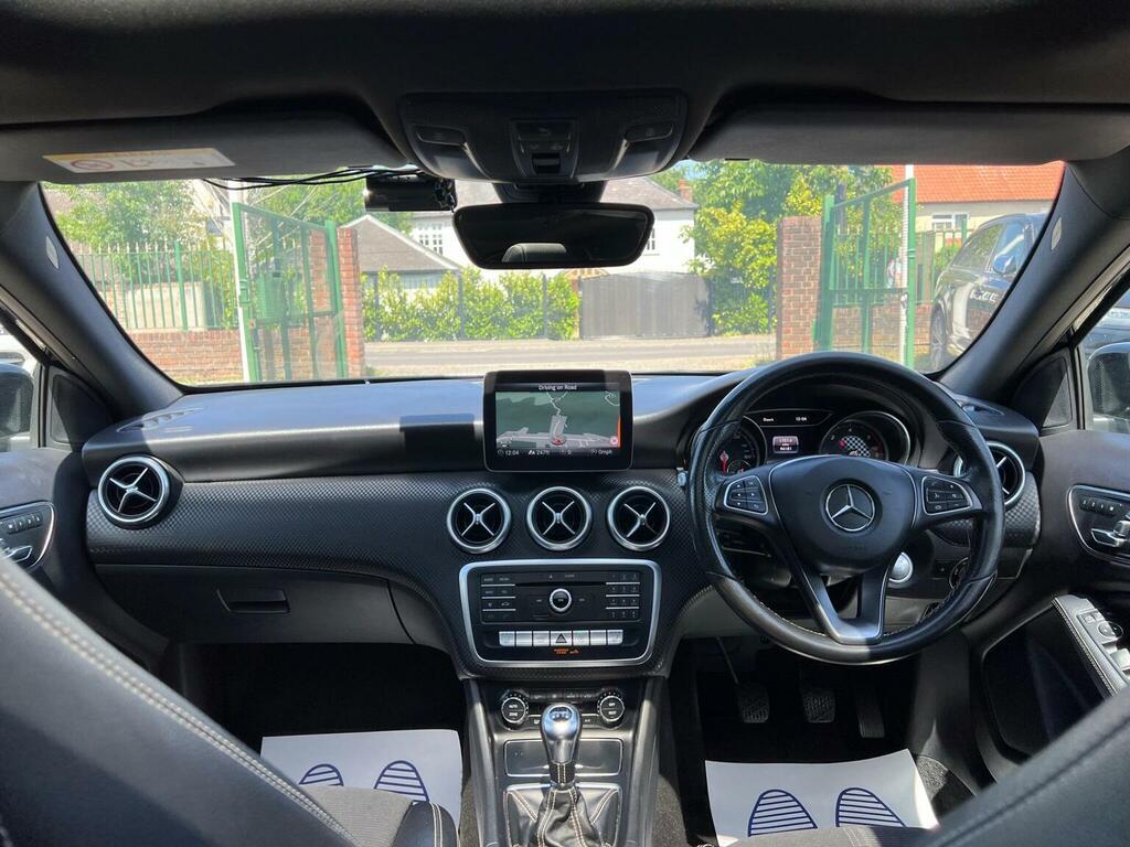 Mercedes-Benz A Class Hatchback 2.1 A200d Sport Edition Plus Euro 6 Ss RK18JXG  #4