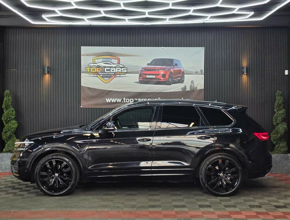 Volkswagen Touareg Suv 3.0 Tdi V6 Black Edition 2022 Black #3