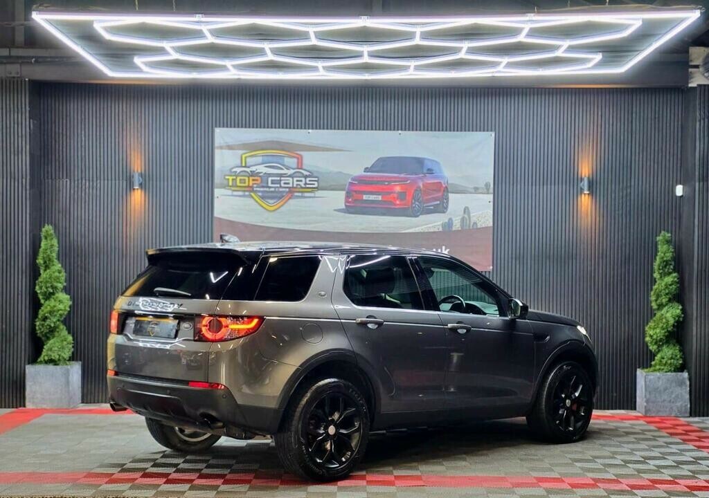 Land Rover Discovery Sport Suv 2.0 Td4 Hse 2018 FN68YBO Grey #5