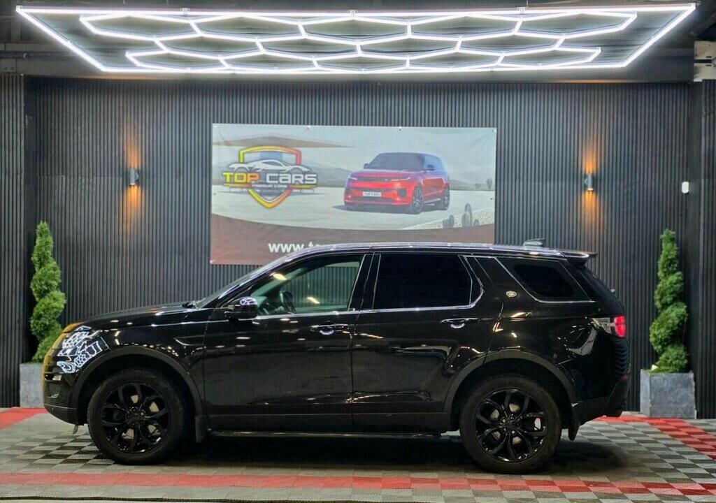 Land Rover Discovery Sport Suv 2.0 Td4 Hse 2015 OV65WWN Black #3