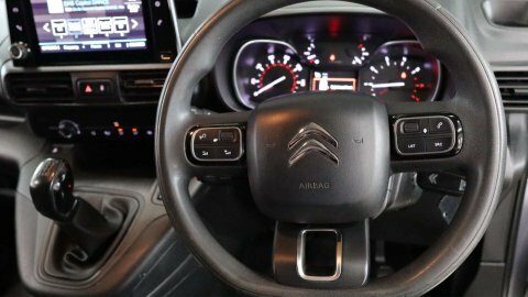 Citroen Berlingo 2019 69 1.6 MK69NHB Grey #4