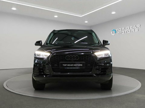 Audi Q5 2018 68 2.0 EK68YMA Black #4