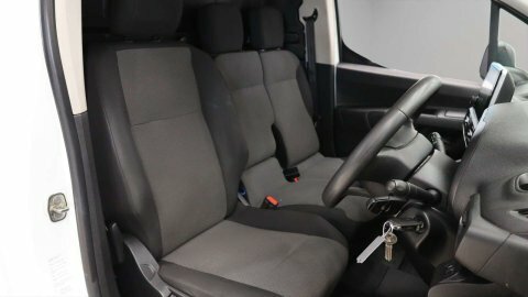 Citroen Berlingo 2019 19 1.6 KN19LGG White #2