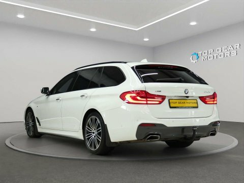 BMW 5 Series 2018 18 520D P9EAC White #4
