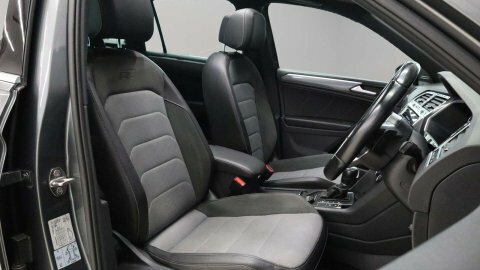 Volkswagen Tiguan 2019 19 2.0 BX19TZS Grey #2