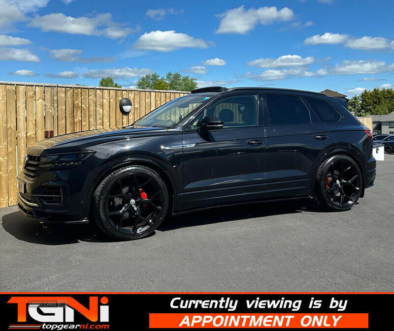 Volkswagen Touareg 3.0 V6 Tdi 4Motion Black Edition Tip CYZ8569 #4