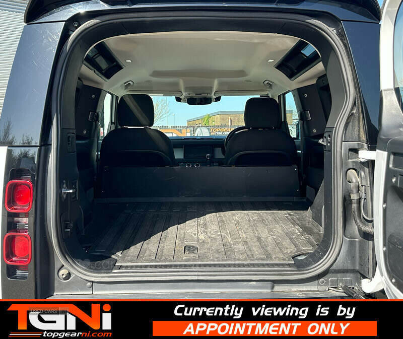 Land Rover Defender 3.0 D200 Hard Top #5
