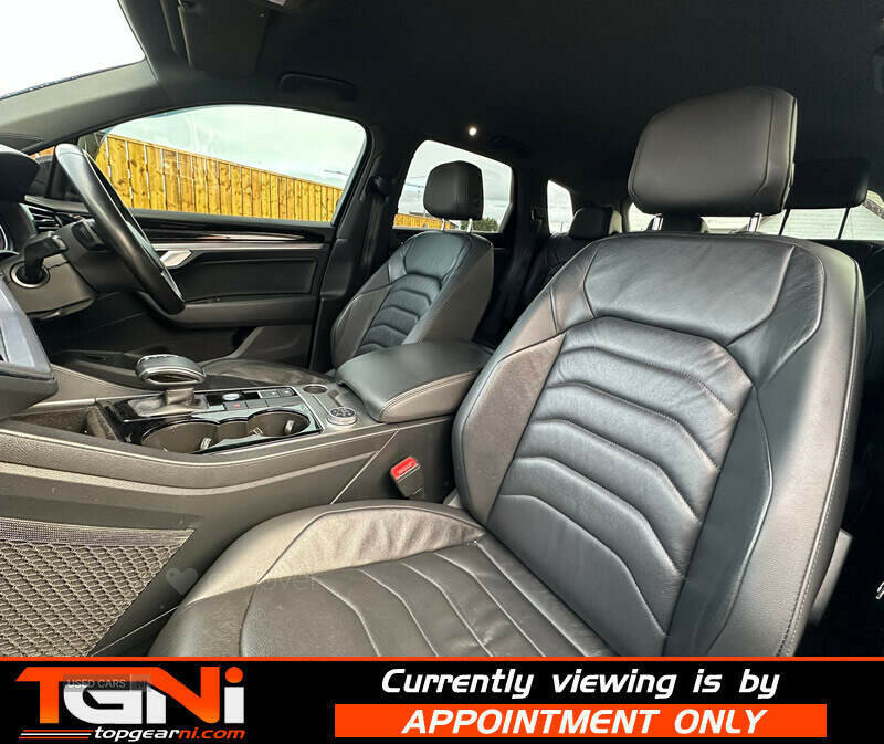Volkswagen Touareg 3.0 V6 Tdi 4Motion R-line Tip W3GNG #6