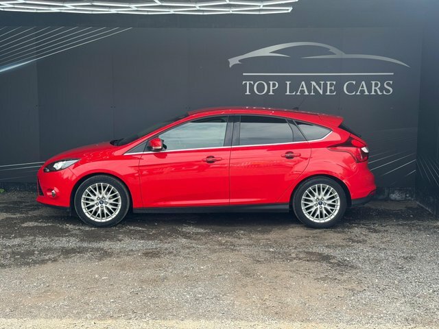 Ford Focus 2013 1.0T Ecoboost Zetec Euro 5 Ss WP63WFY Red #4