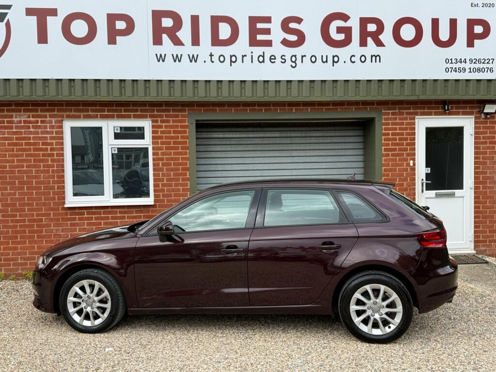 Audi A3 1.2 Tfsi Se Sportback Euro 5 Ss Red #2