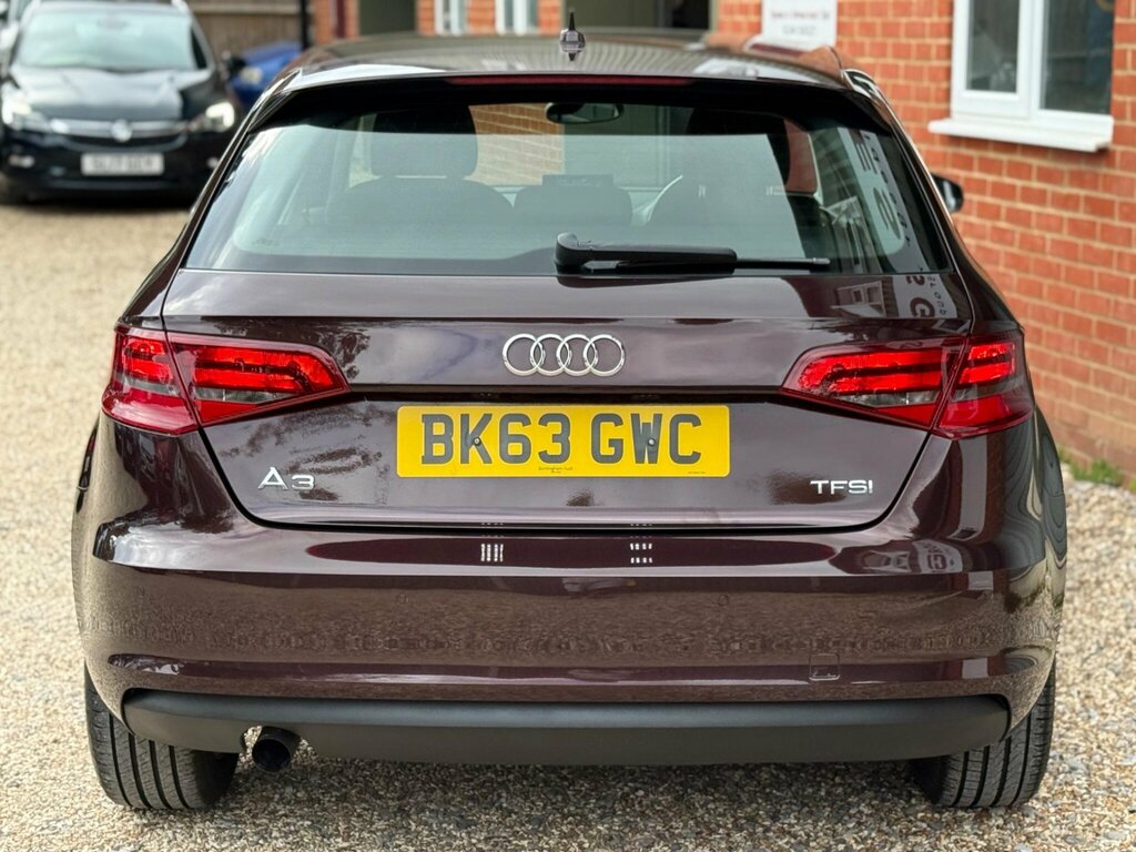 Audi A3 1.2 Tfsi Se Sportback Euro 5 Ss Red #4
