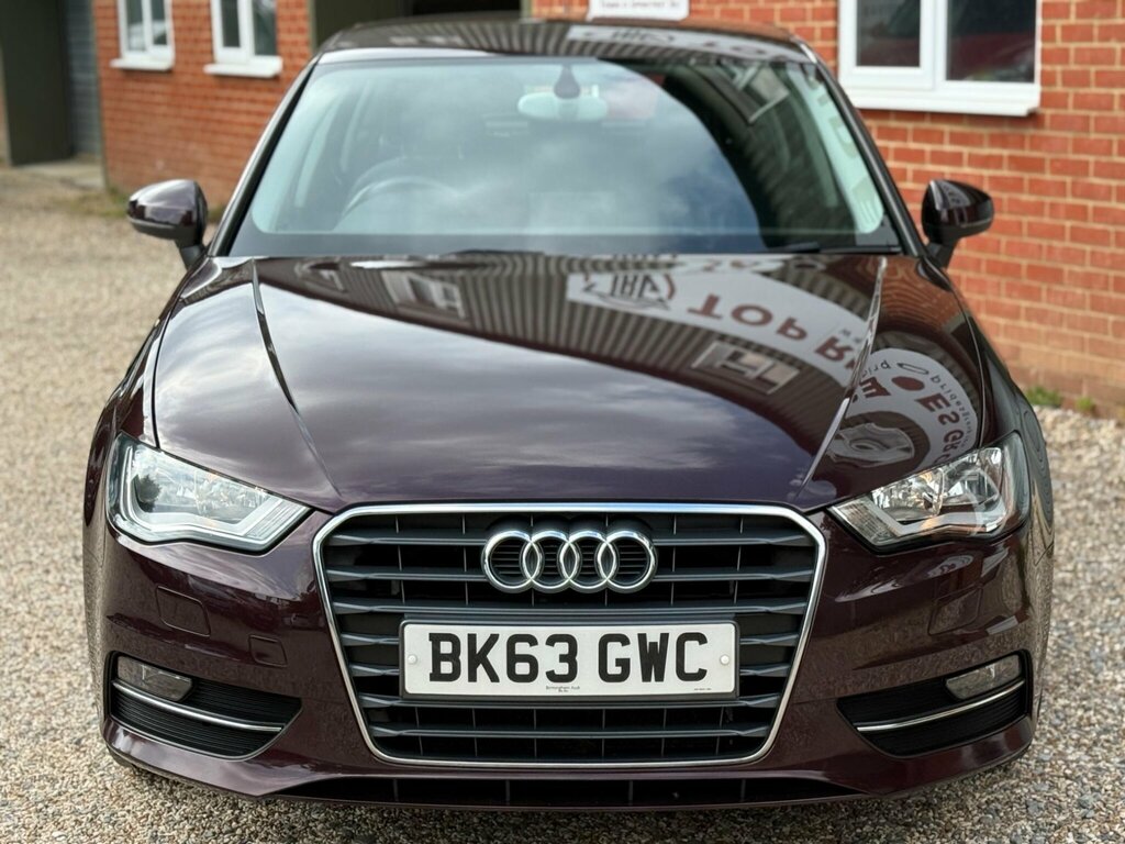 Audi A3 1.2 Tfsi Se Sportback Euro 5 Ss Red #3