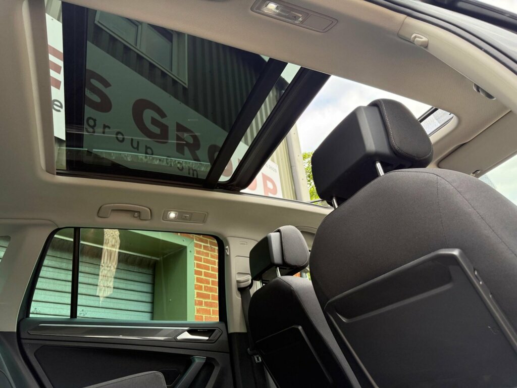 Volkswagen Tiguan 1.5 Tsi Evo Sel Dsg Euro 6 Ss LF20NKM Grey #5