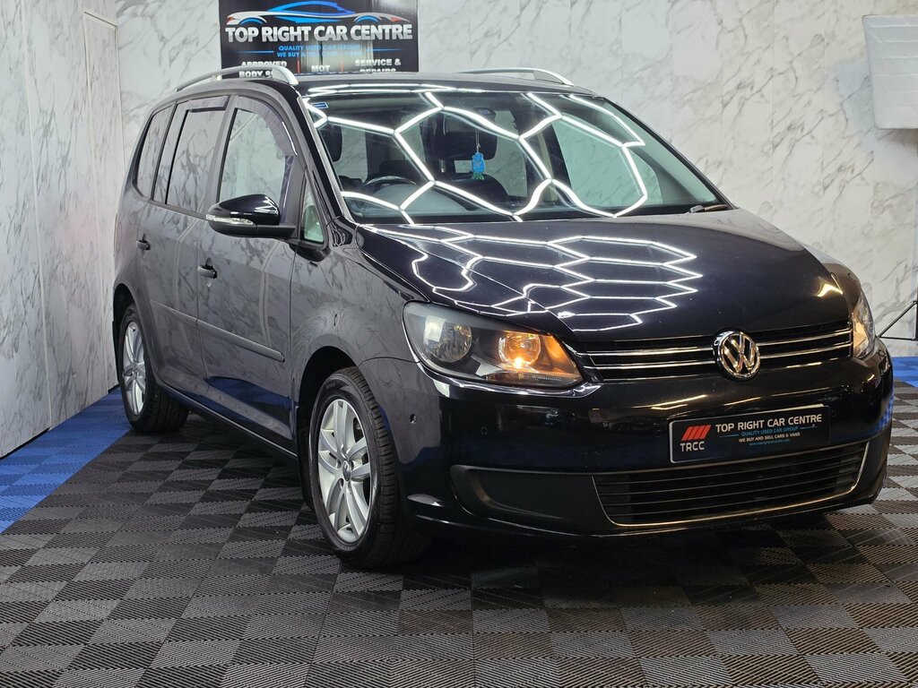 Volkswagen Touran 2.0 Tdi Bluemotion Tech Se Mpv Dsg Ss 1 Black