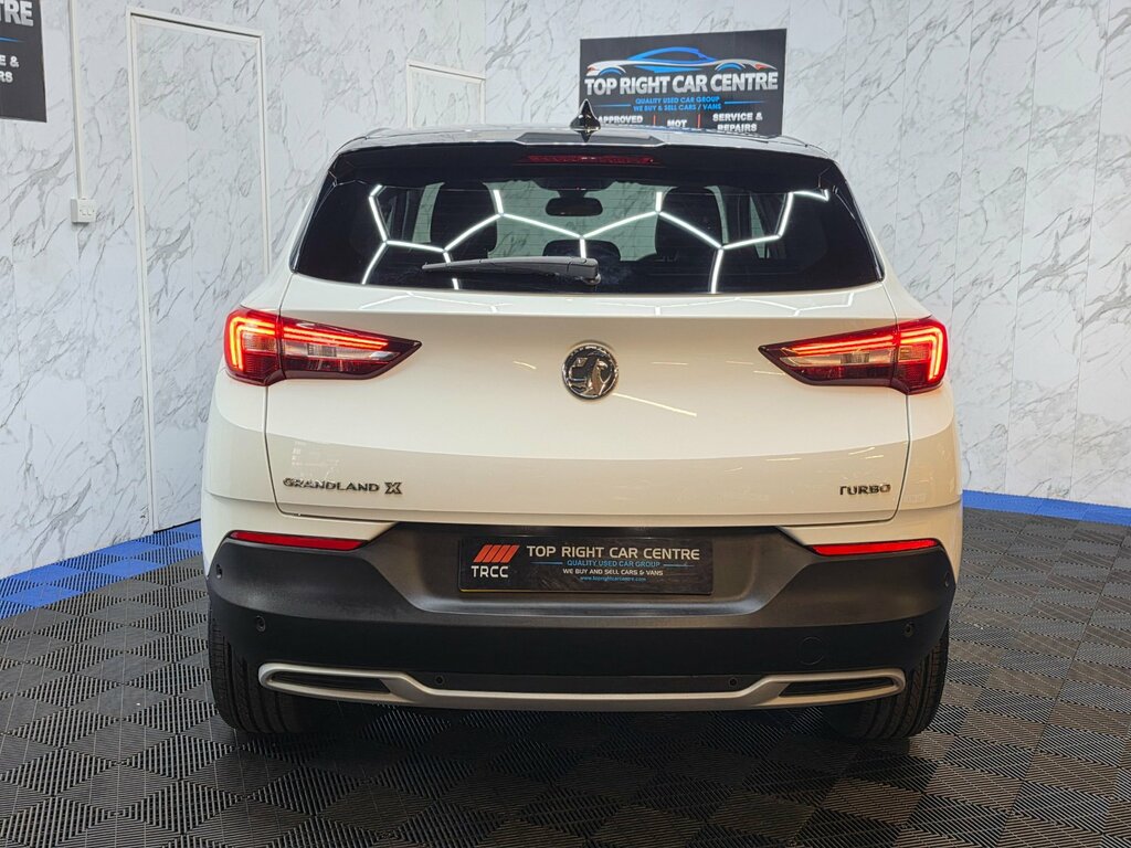 Vauxhall Grandland X 1.2 Turbo Sport Nav Suv Euro 6 Ss 130 Ps VK68FTV White #4