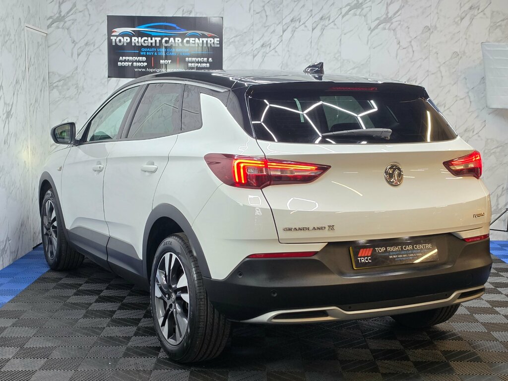 Vauxhall Grandland X 1.2 Turbo Sport Nav Suv Euro 6 Ss 130 Ps VK68FTV White #5