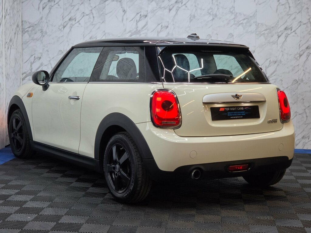 Mini Hatch 1.5 Cooper Hatchback Euro 6 Ss 136 Ps Pet HG64JGY White #5