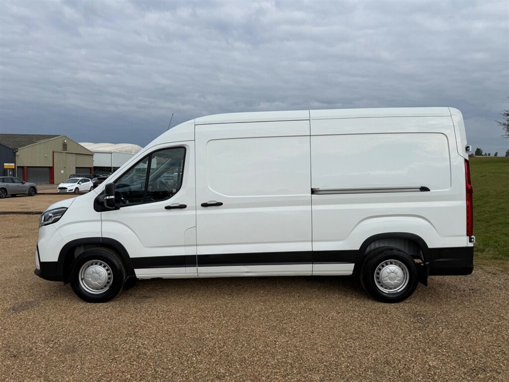 Maxus Deliver 9 2.0 D20 Fwd L3 H2 Euro 6 Ss YR24BYD White #4