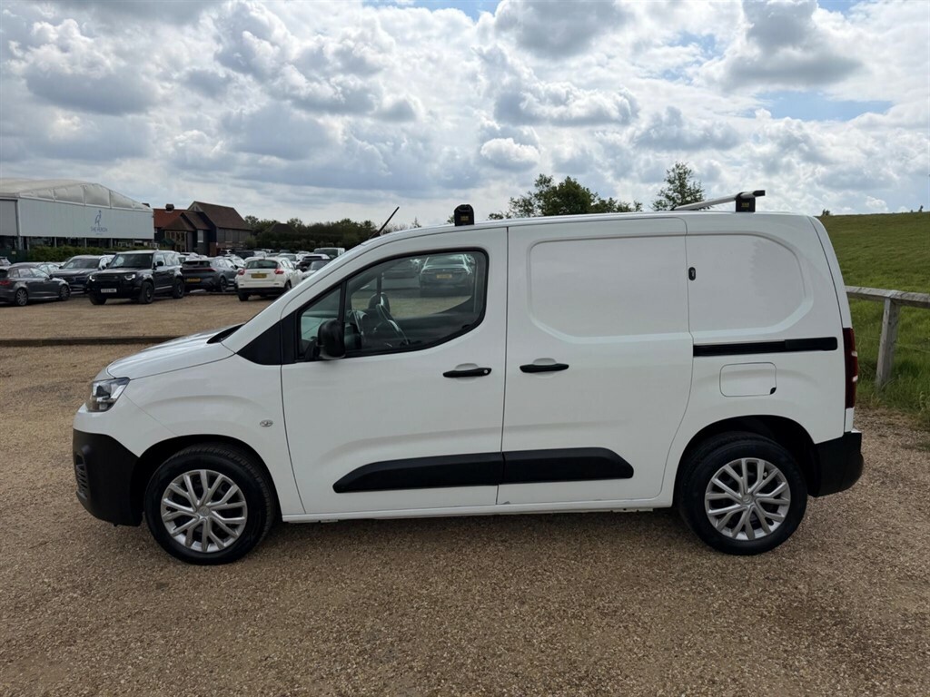 Citroen Berlingo 1.5 Bluehdi 1000 Enterprise M Swb Euro 6 Ss GK70VFP White #4