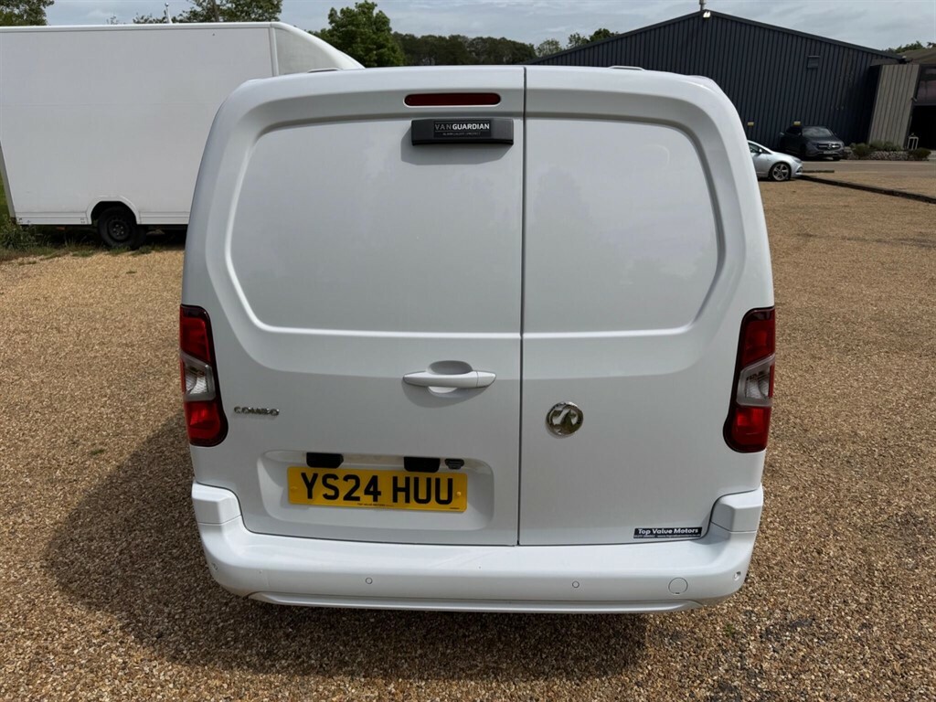 Vauxhall Combo 1.5 Turbo D 2300 Pro L1 H1 Euro 6 Ss YS24HUU White #6