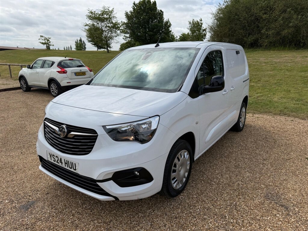 Vauxhall Combo 1.5 Turbo D 2300 Pro L1 H1 Euro 6 Ss YS24HUU White #3