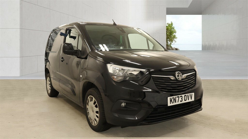 Vauxhall Combo 1.5 Turbo D 2300 Pro L1 H1 Euro 6 Ss Black