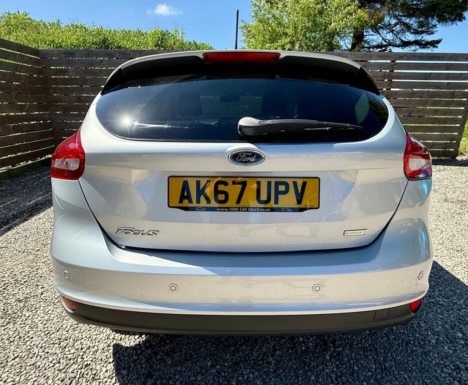 Ford Focus 1L Zetec Edition AK67UPV Silver #4