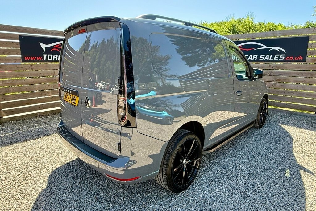 Volkswagen Caddy 2L Commerce Pro Grey #3