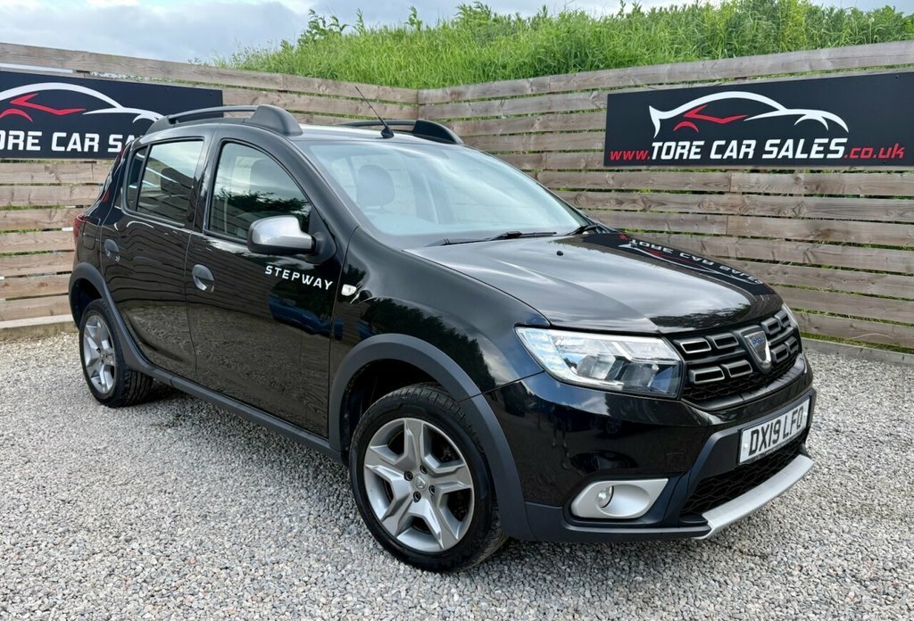 Dacia Sandero Stepway 1L Essential Black