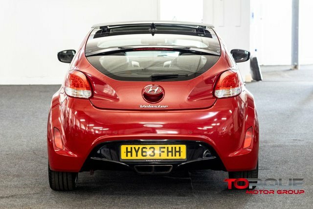Hyundai Veloster 1.6 Gdi Sport Hatchback Euro 5 Red #5
