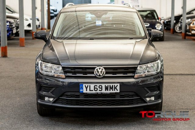 Volkswagen Tiguan 2.0 Tdi Match Suv Dsg 4Motion Euro 6 S YL69WMK Grey #2