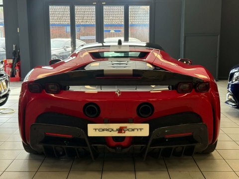 Ferrari Sf90 Stradale 4.0 Sf90 Assetto Red #5