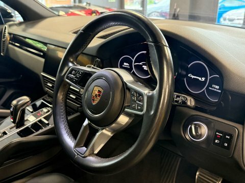 Porsche Cayenne 2.9 Cayenne V6 ET69JJL Black #2