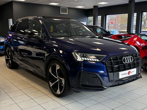 Audi Q7 3.0 Q7 Black Blue