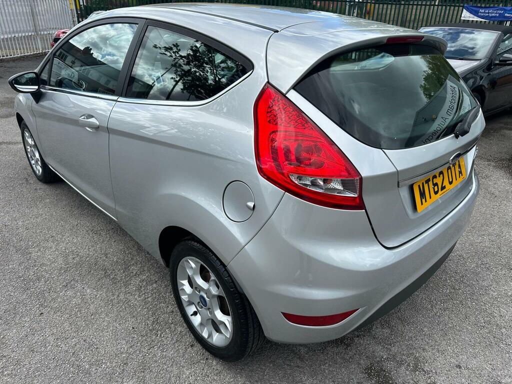 Ford Fiesta Hatchback 1.4 Zetec 201262 MT62OTA Silver #5