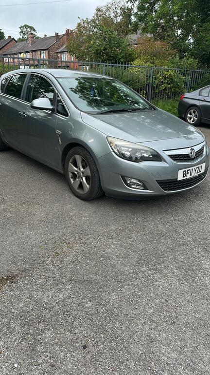 Vauxhall Astra Hatchback 1.7 Cdti Sri Euro 5 201111 BF11YZU Silver #5