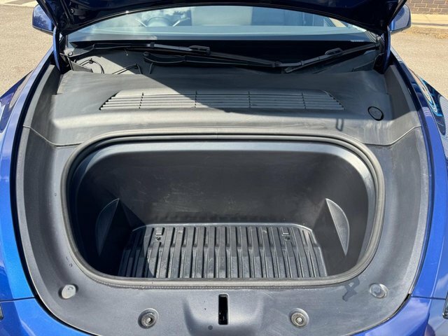 Tesla Model Y Suv Rwd 346 Ps LC23VCM Blue #3