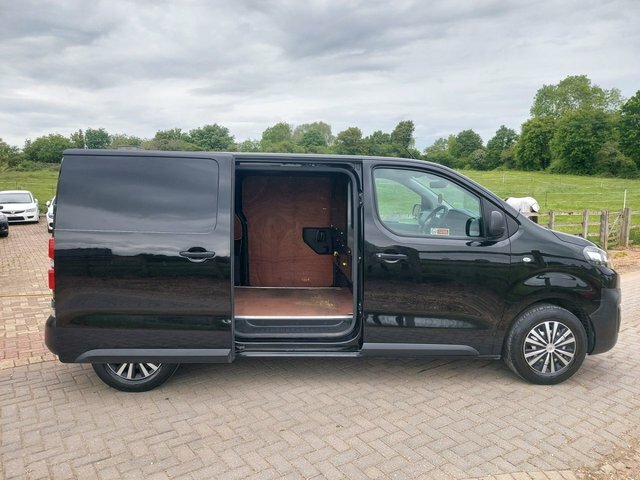 Citroen Dispatch 1.5 Bluehdi 1000 Enterprise M Panel Van 6Dr MW69KFU Black #6