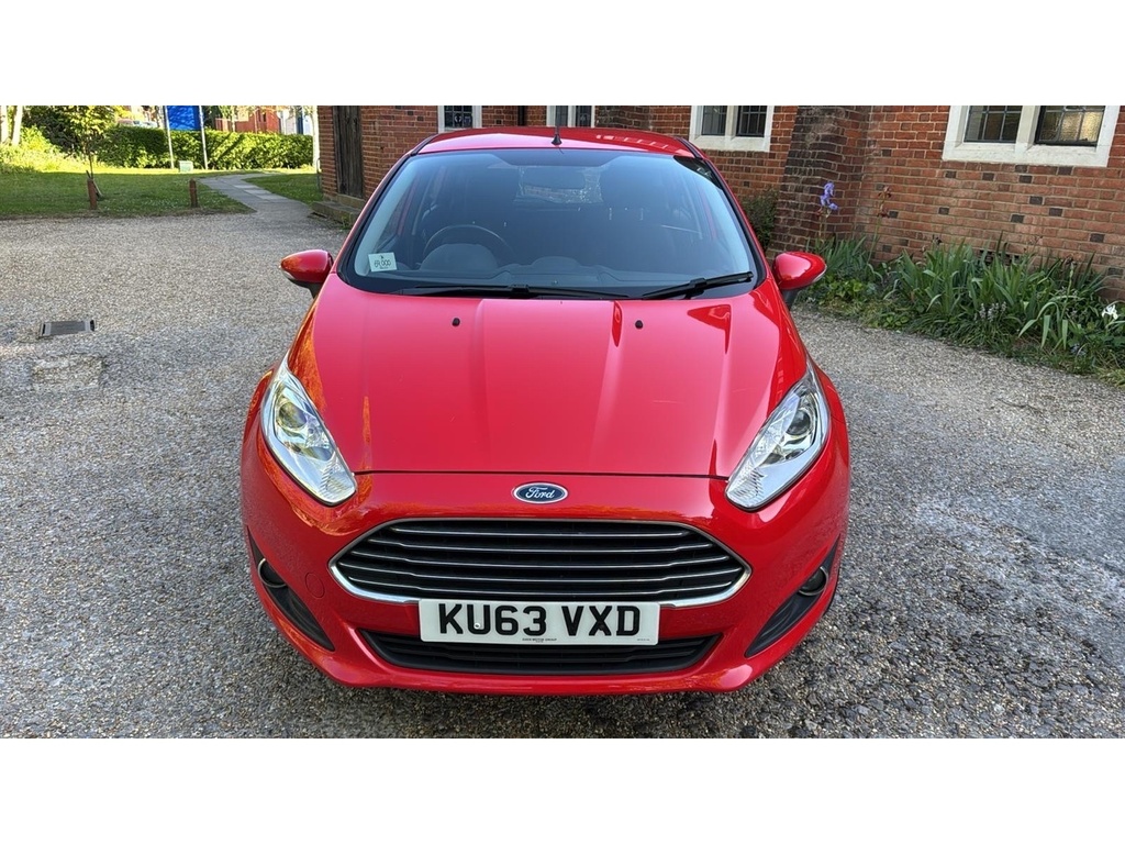Ford Fiesta 1.25 Zetec Hatchback Euro 5 82 KU63VXD Red #6